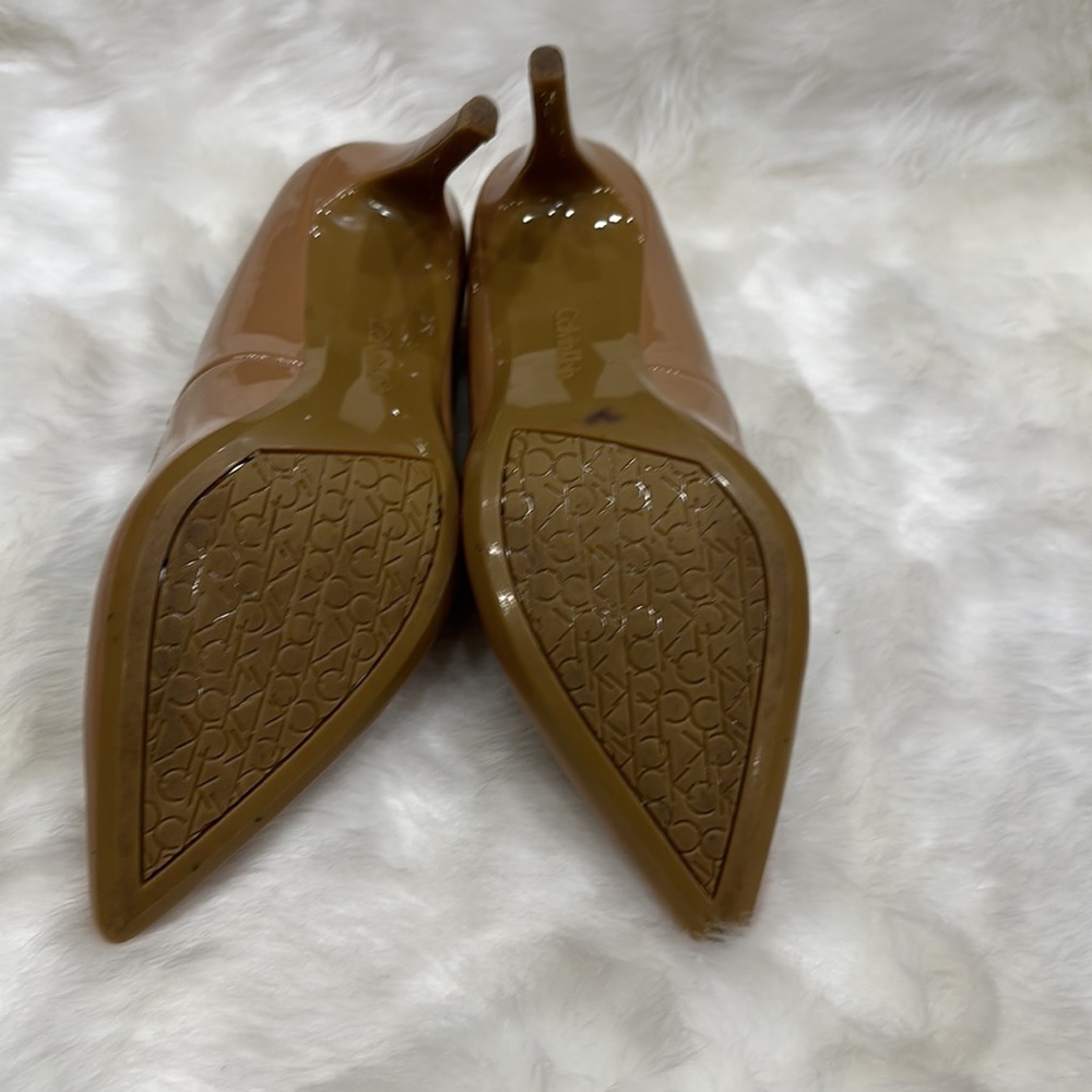Calvin Klein Patent Pointed-Toe Kitten Heel Pumps in Nude - Picture 8 of 15